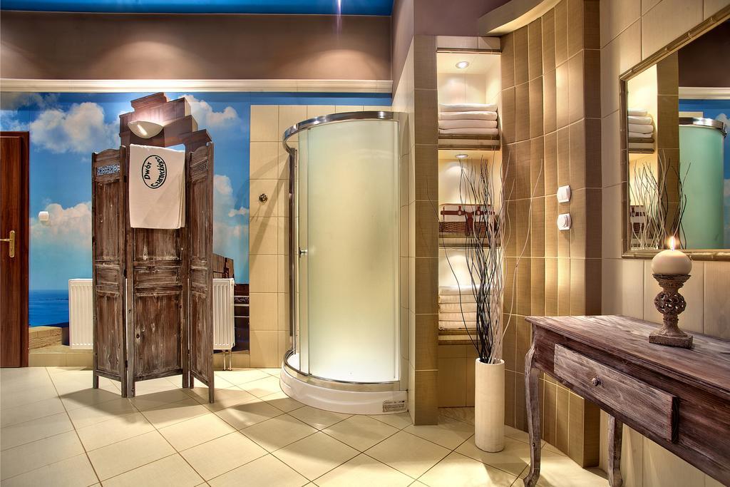 Dwor Czarneckiego Hotel Porosly ภายนอก รูปภาพ