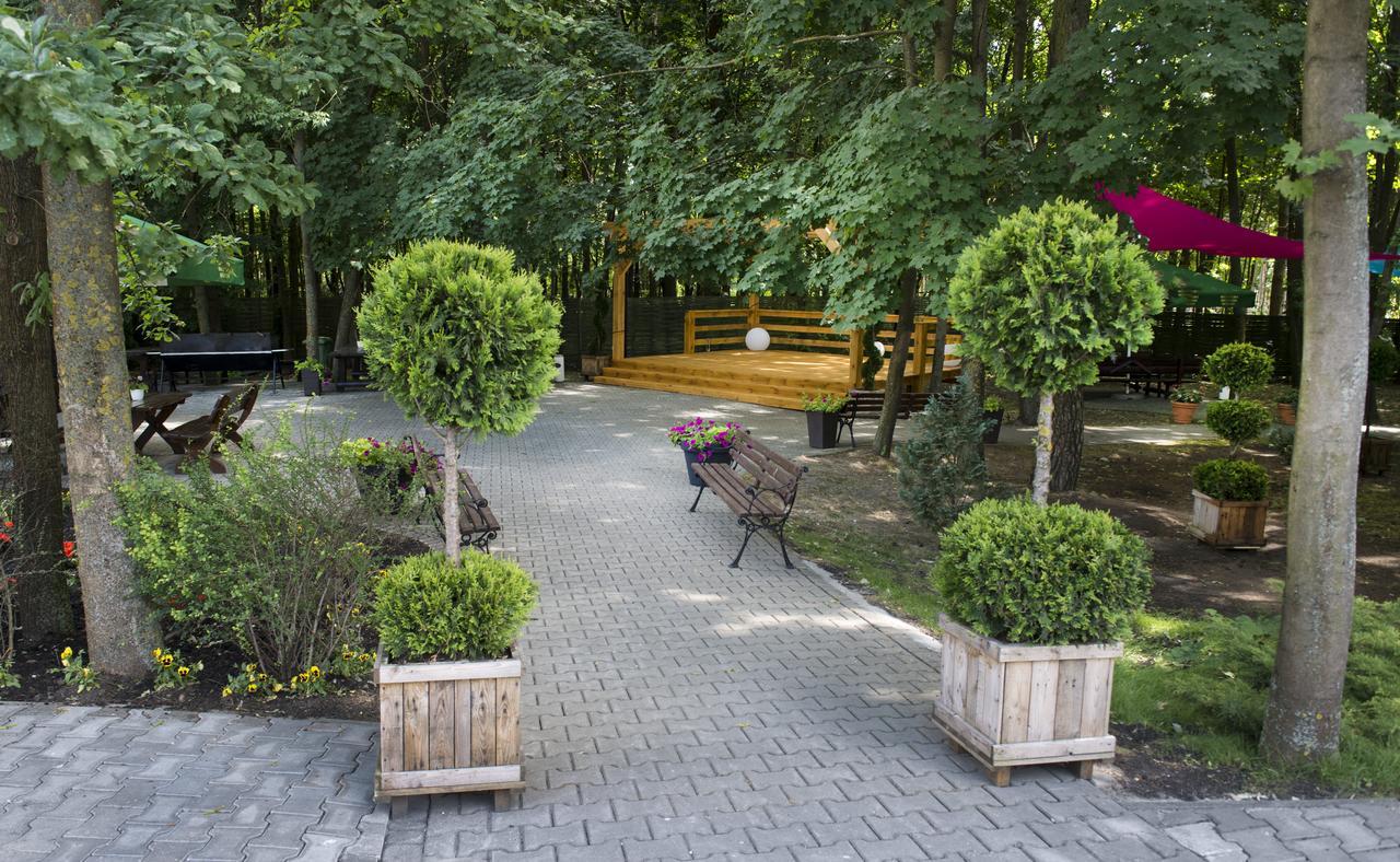 Dwor Czarneckiego Hotel Porosly ภายนอก รูปภาพ